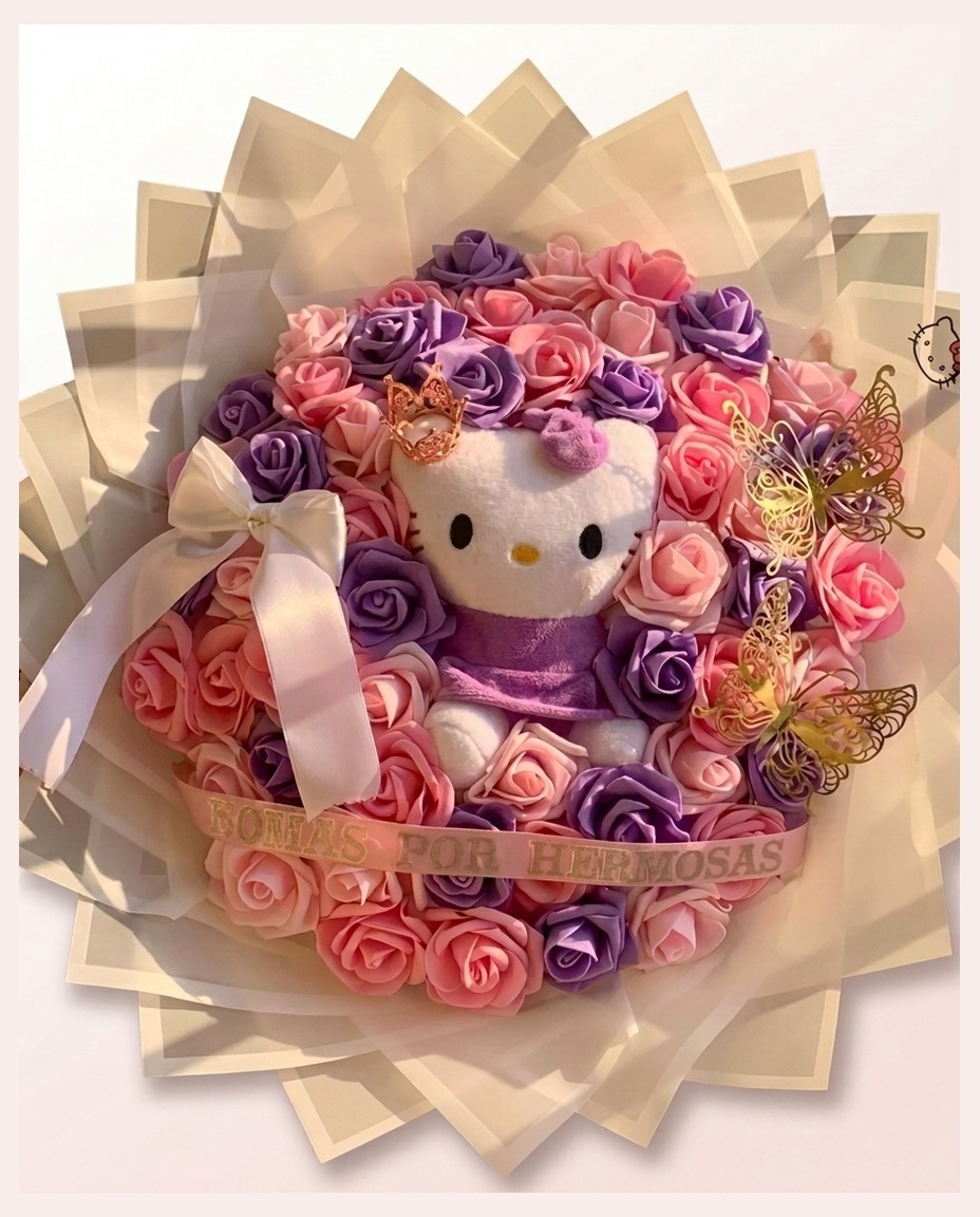 Hello Kitty Character Bouquet